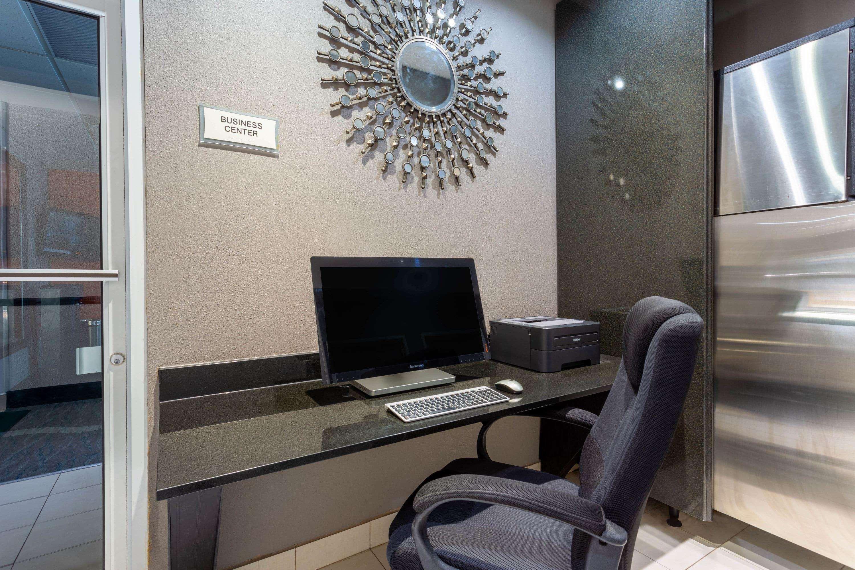 Hotel La Quinta By Wyndham West - Hilliard 3*