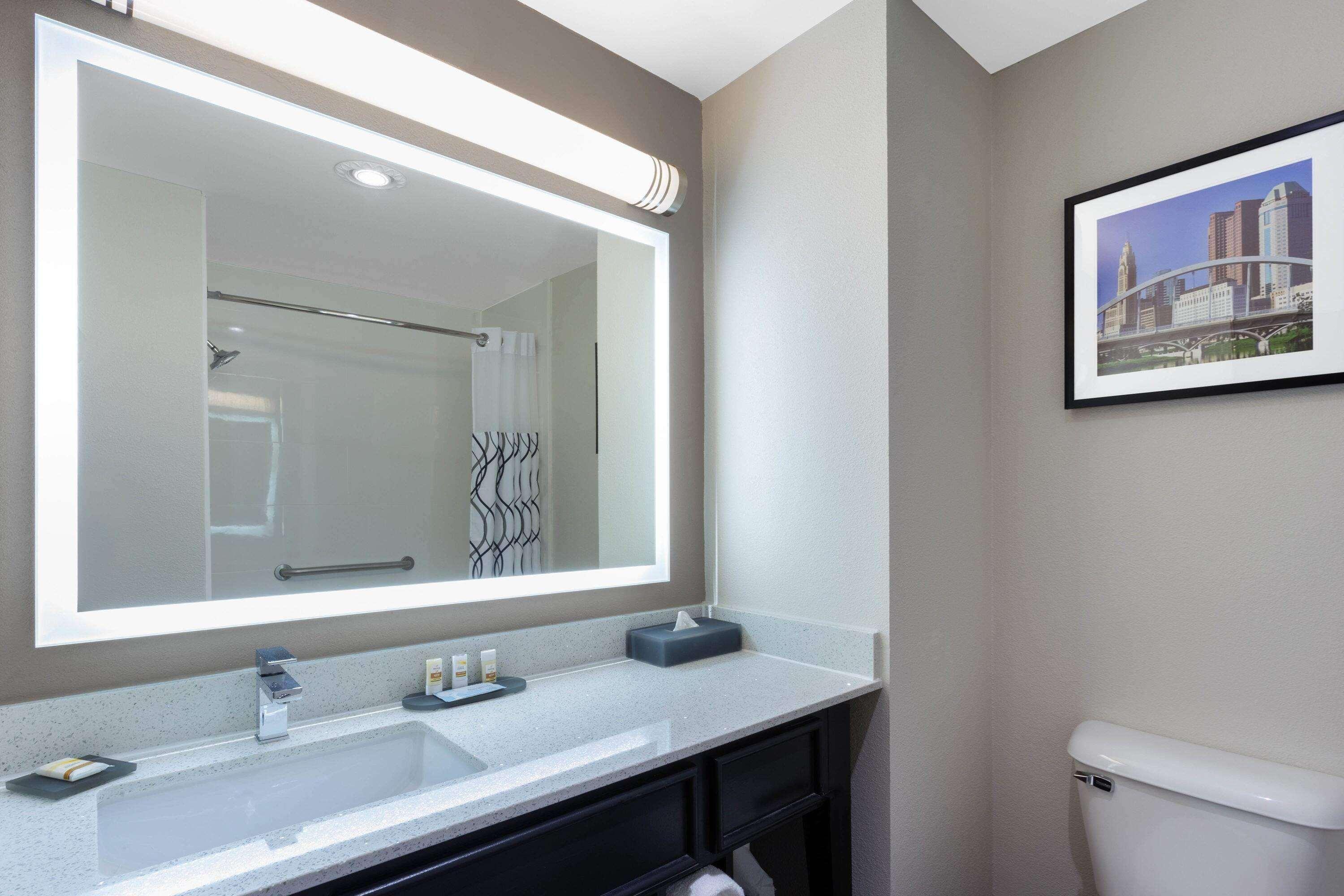 La Quinta By Wyndham West - Hilliard Hotel