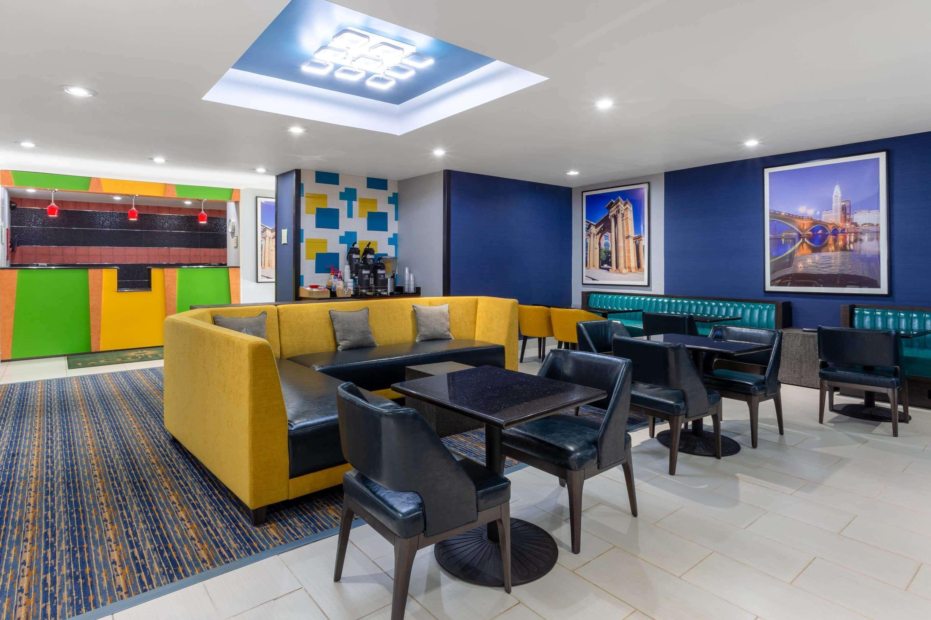 La Quinta By Wyndham West - Hilliard Hotel