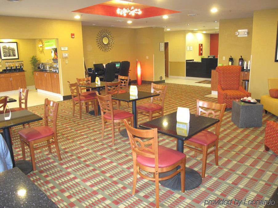 Hotel La Quinta By Wyndham West - Hilliard 3*